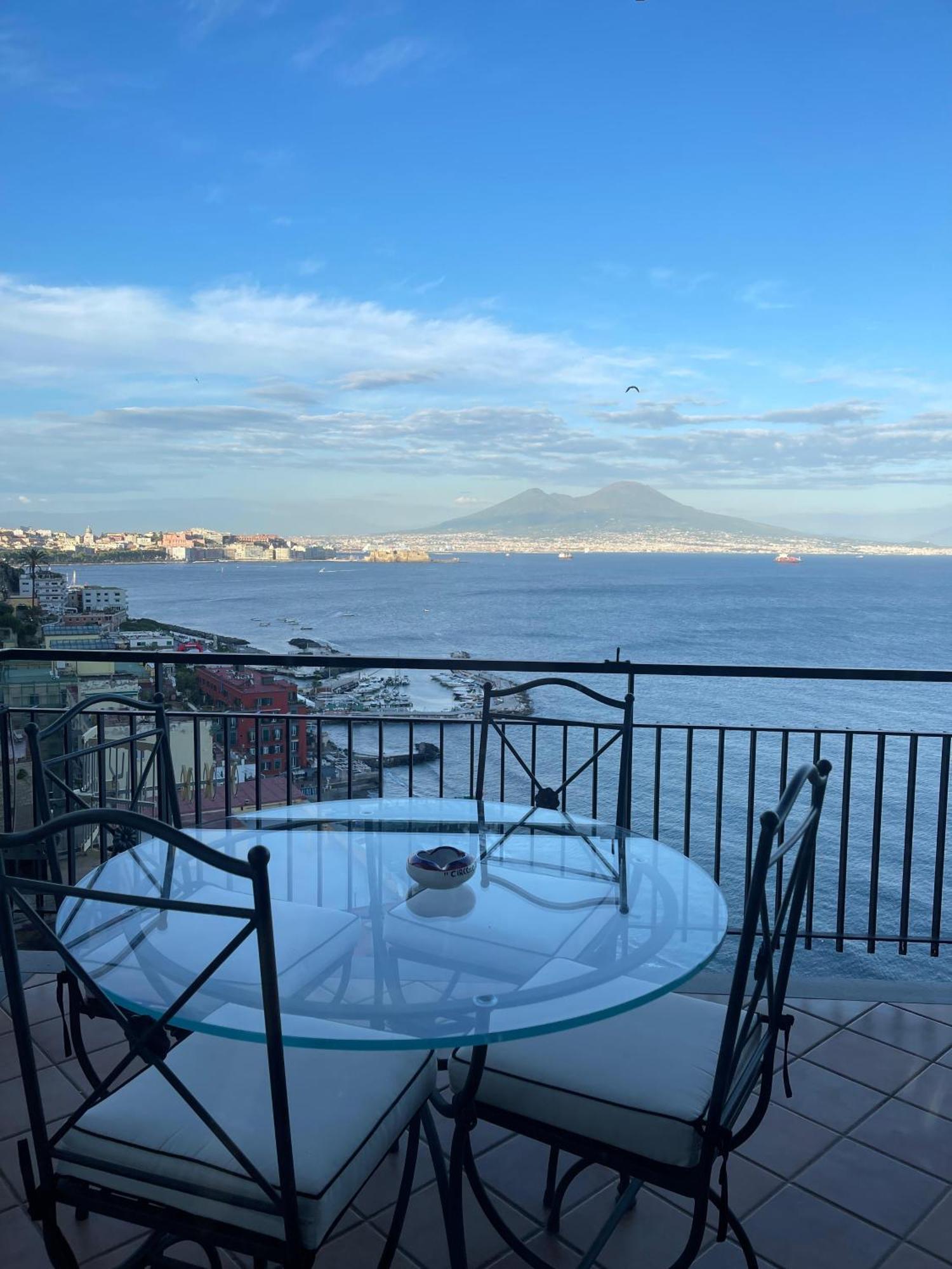 ナポリPanoramico A Posillipoアパートメント エクステリア 写真